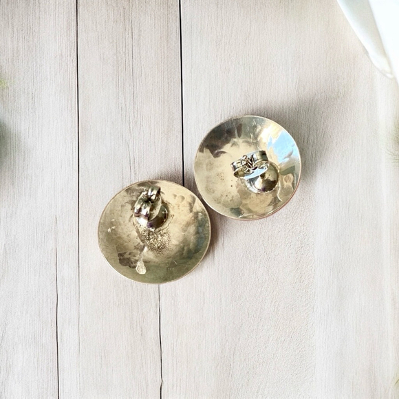 Vintage Sterling Silver 925 Hammered Disk Pierced Earrings. - Picture 5 of 6